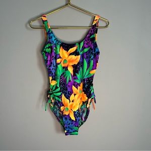 Vintage‎ active spirit floral one piece swimsuit